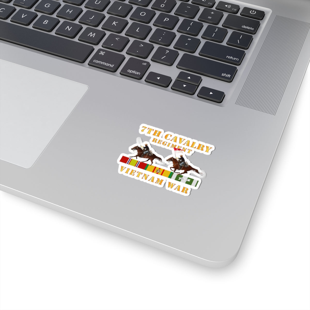 Kiss-Cut Stickers - Army - 7th Cavalry Regiment - Vietnam War wt 2 Cav Riders and VN SVC X300